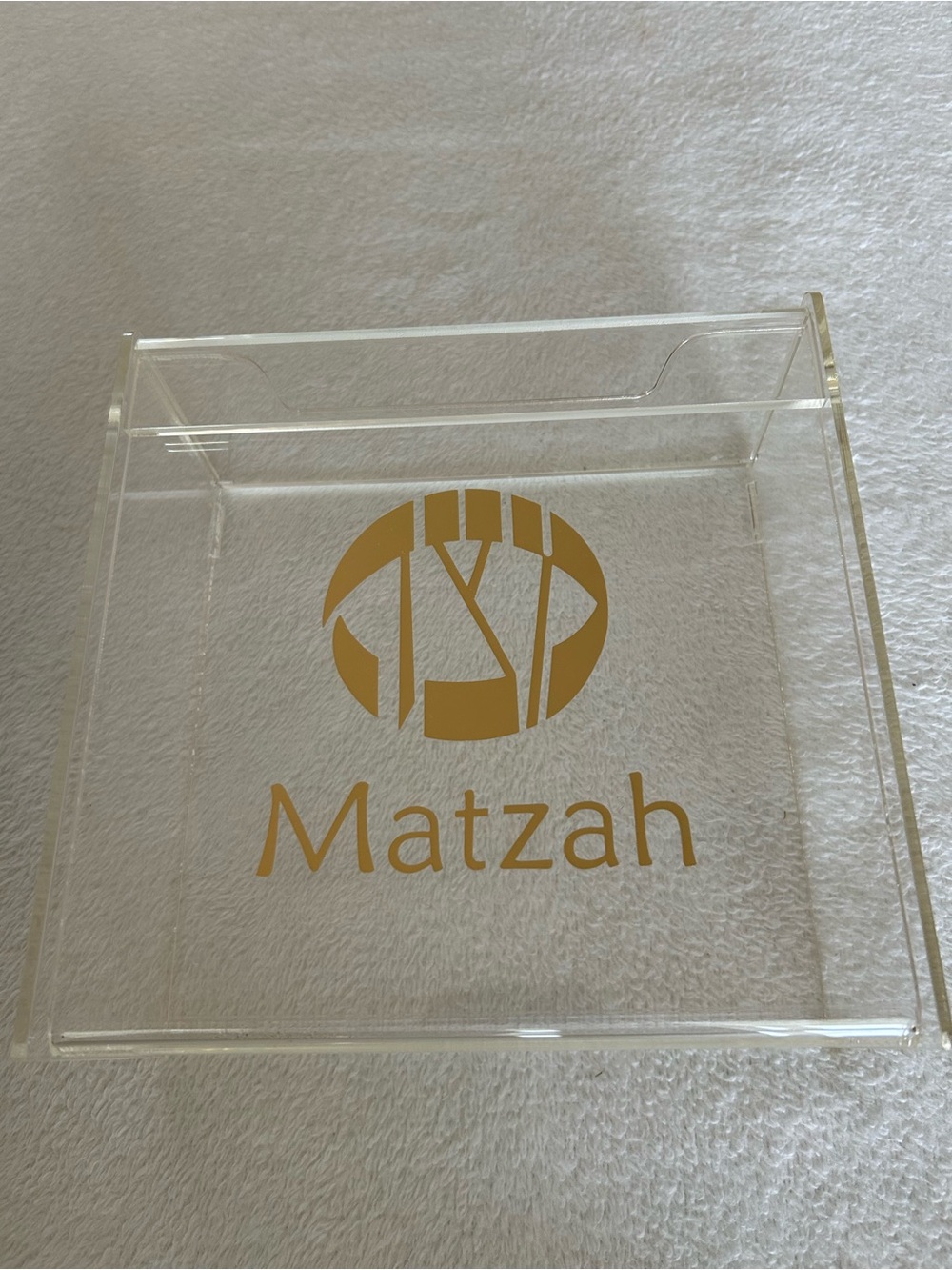 Passover Matzah Holder Box Clear Lucite Gold With Lid 8" x 3 " x 7.5" Vintage